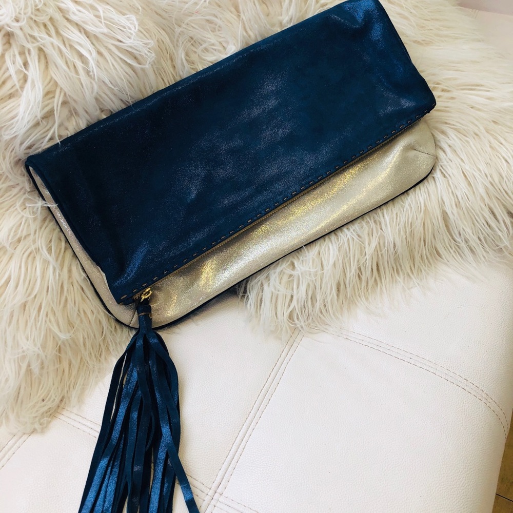 DESIGNER~ CARLA MANCINI REVERSIBLE CLUTCH